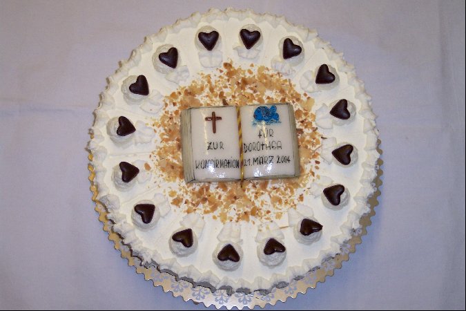 Torten Torte Konfirmation Buch Fisch.JPG